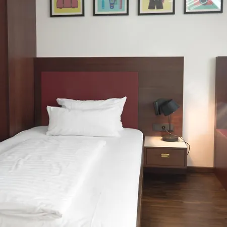 Garner Hotel Frankfurt - Palmengarten By Ihg-2